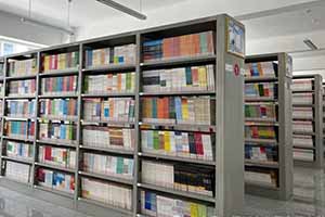 德州市兴德高级中学图书馆