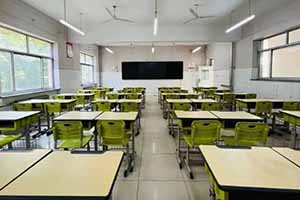 济南万智学校教室