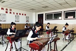 青島通濟(jì)實(shí)驗(yàn)學(xué)校國際部古箏教室