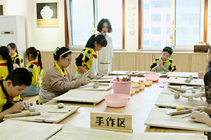 青島通濟(jì)實(shí)驗(yàn)學(xué)校國際部陶藝工作坊