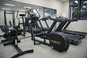 上外賢達賢德國際課程中心健身房