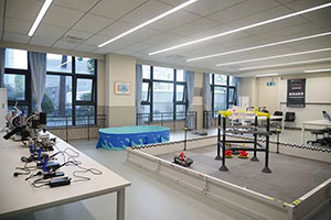 上外賢達賢德國際課程中心實驗室