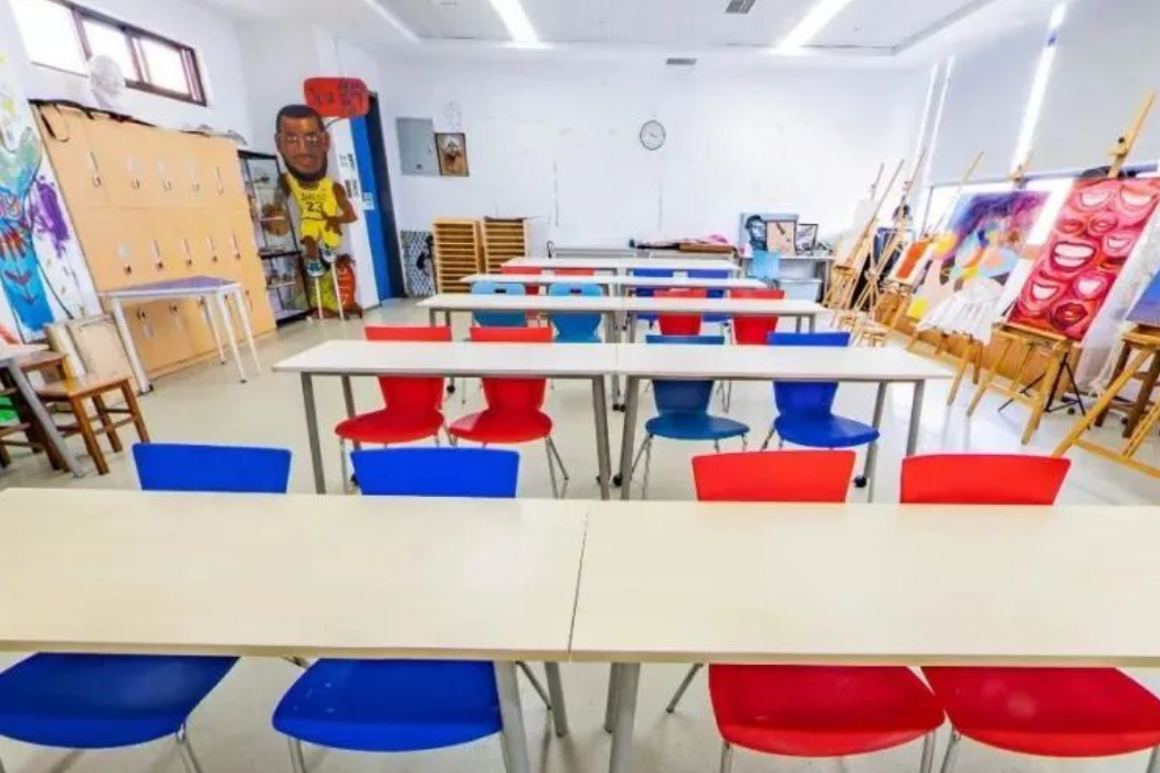 蘇州北美高級(jí)中學(xué)一號(hào)教學(xué)樓藝術(shù)教室