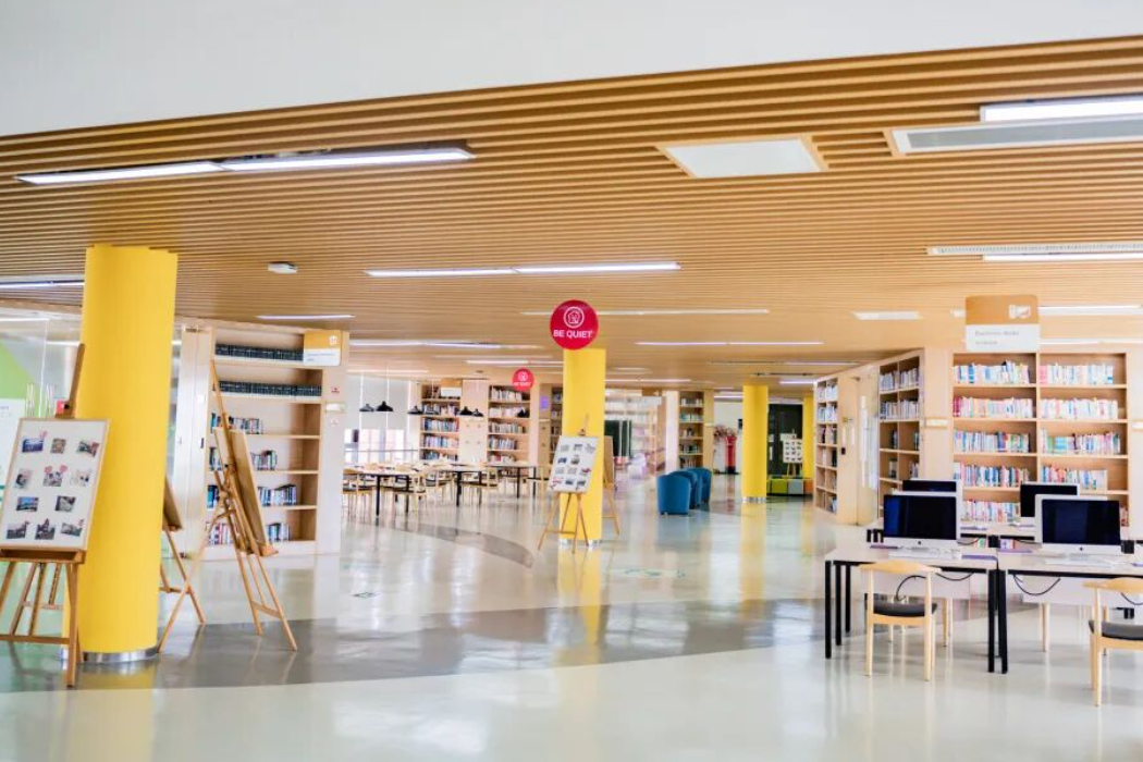 蘇州北美高級中學圖書館